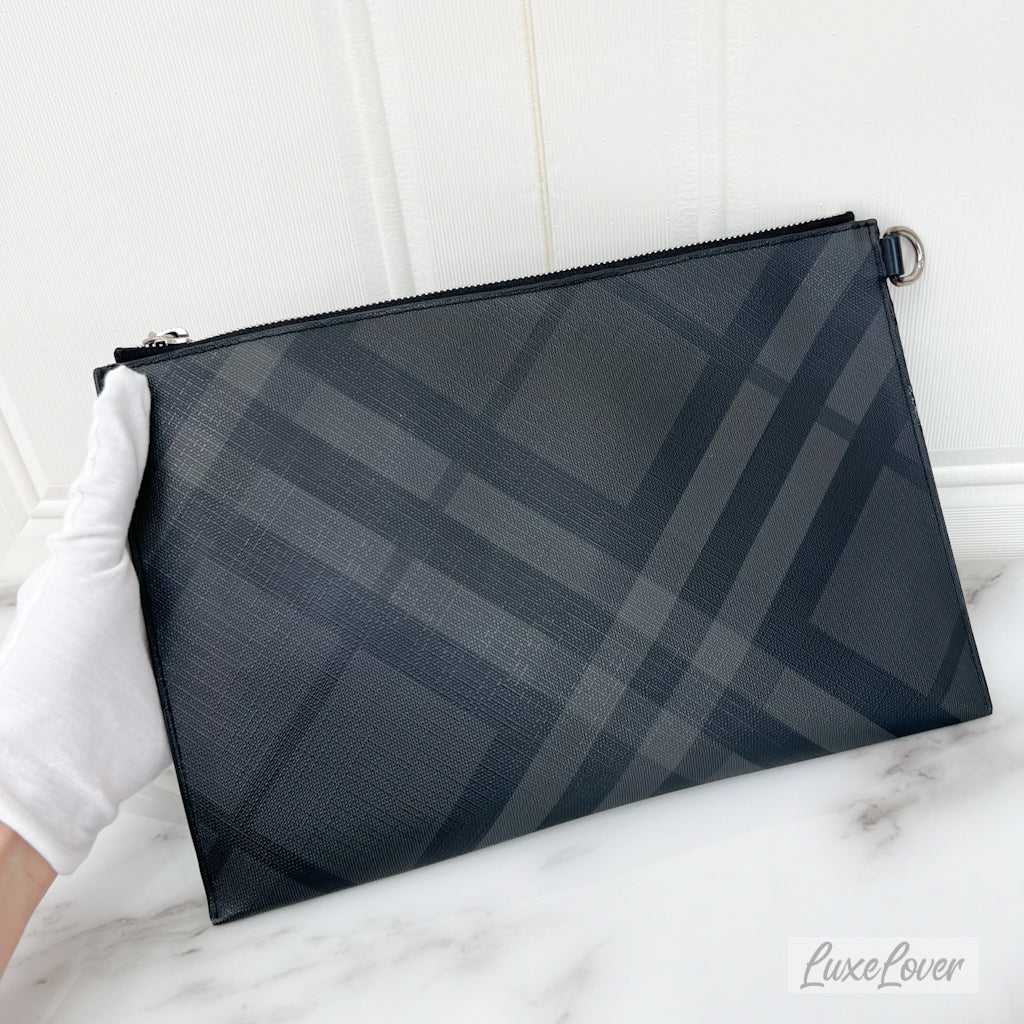 Burberry London Check Edition Men's Clutch
