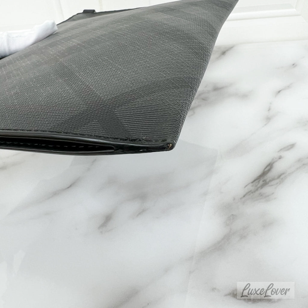 Burberry London Check Edition Men's Clutch