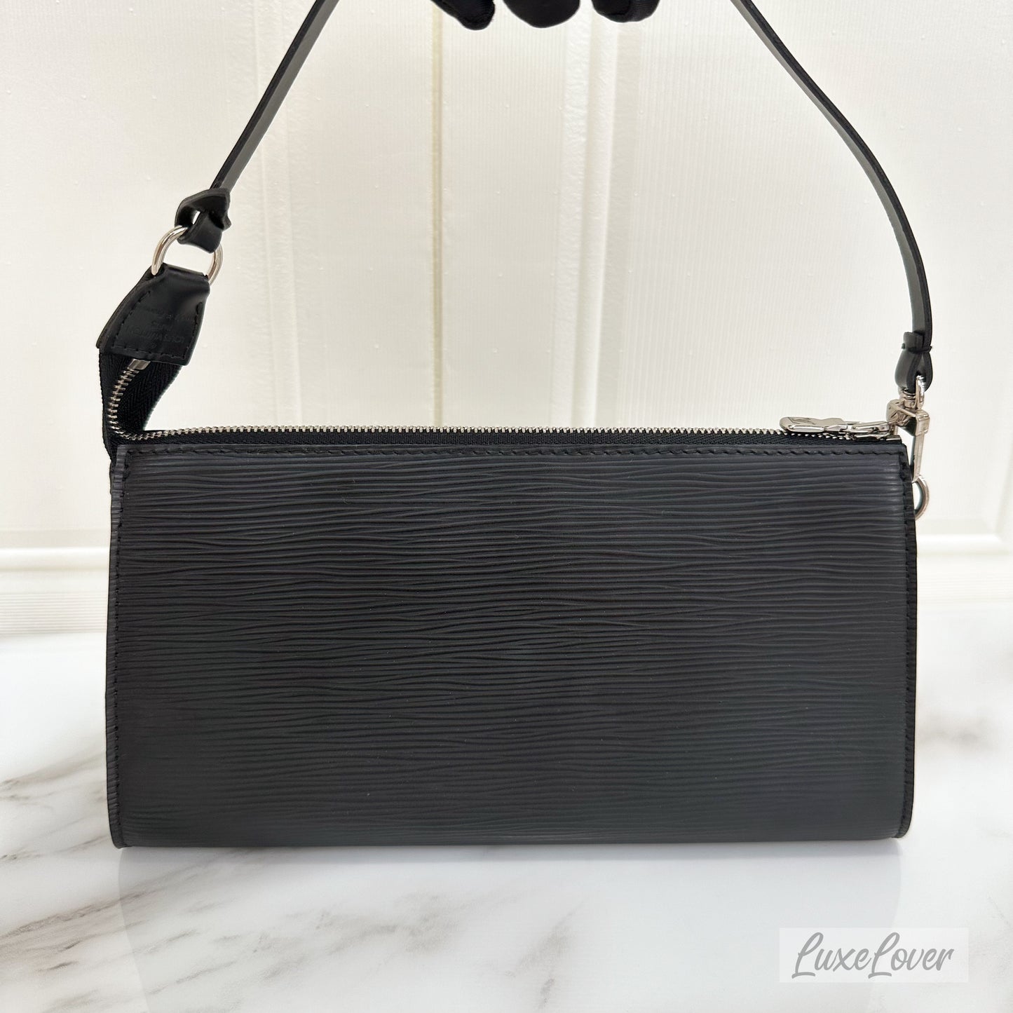 LV Black Epi Leather Pochette SHW
