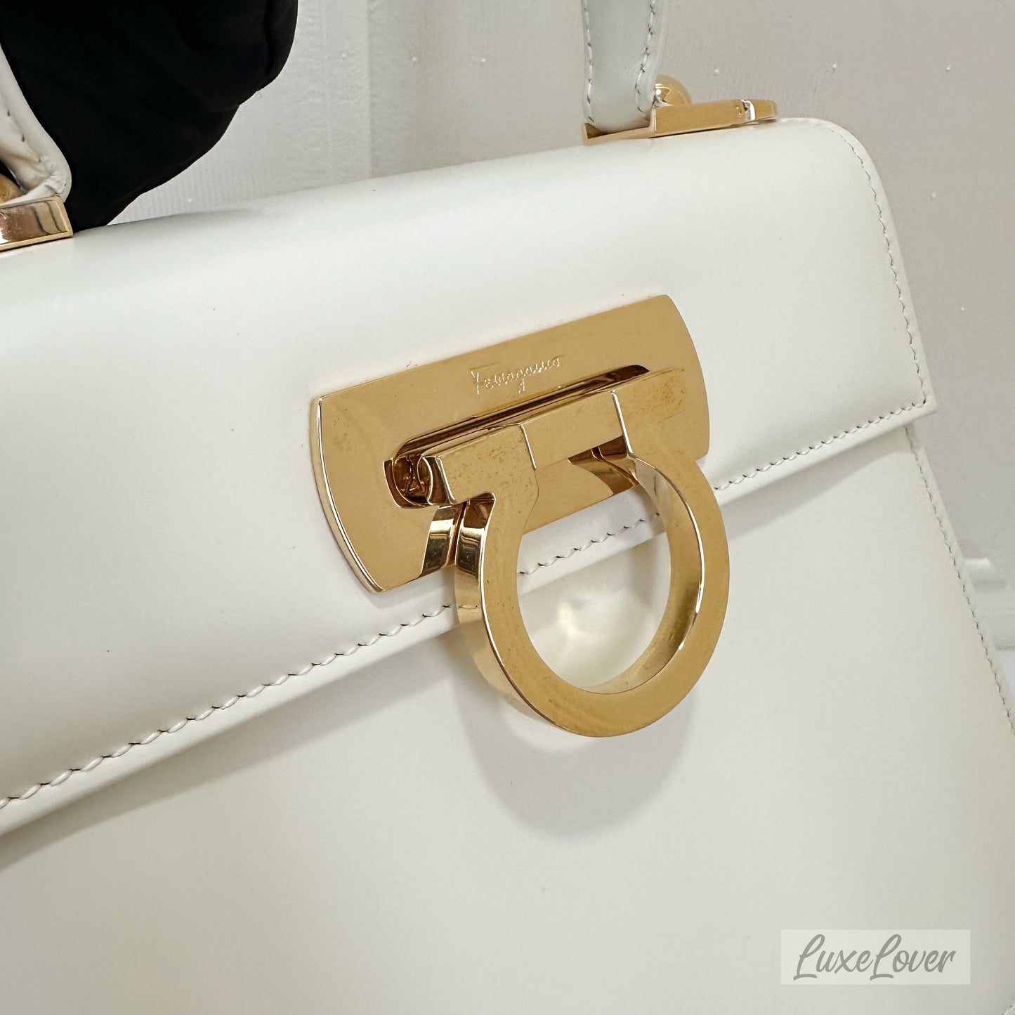 (PayNow $1090 ) Salvatore Ferragomo Iconic Top Handle (S) in Cream White GHW