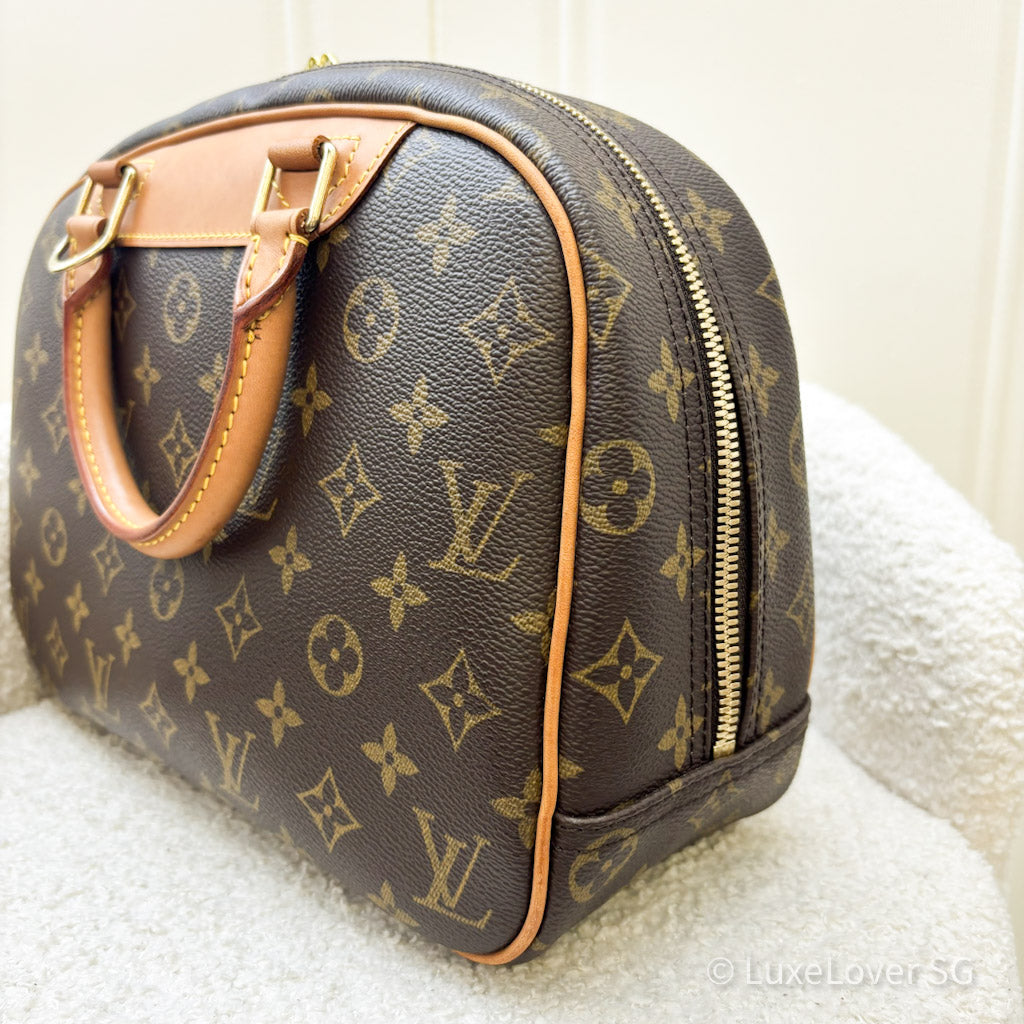 LV Trouville PM in Monogram and GHW