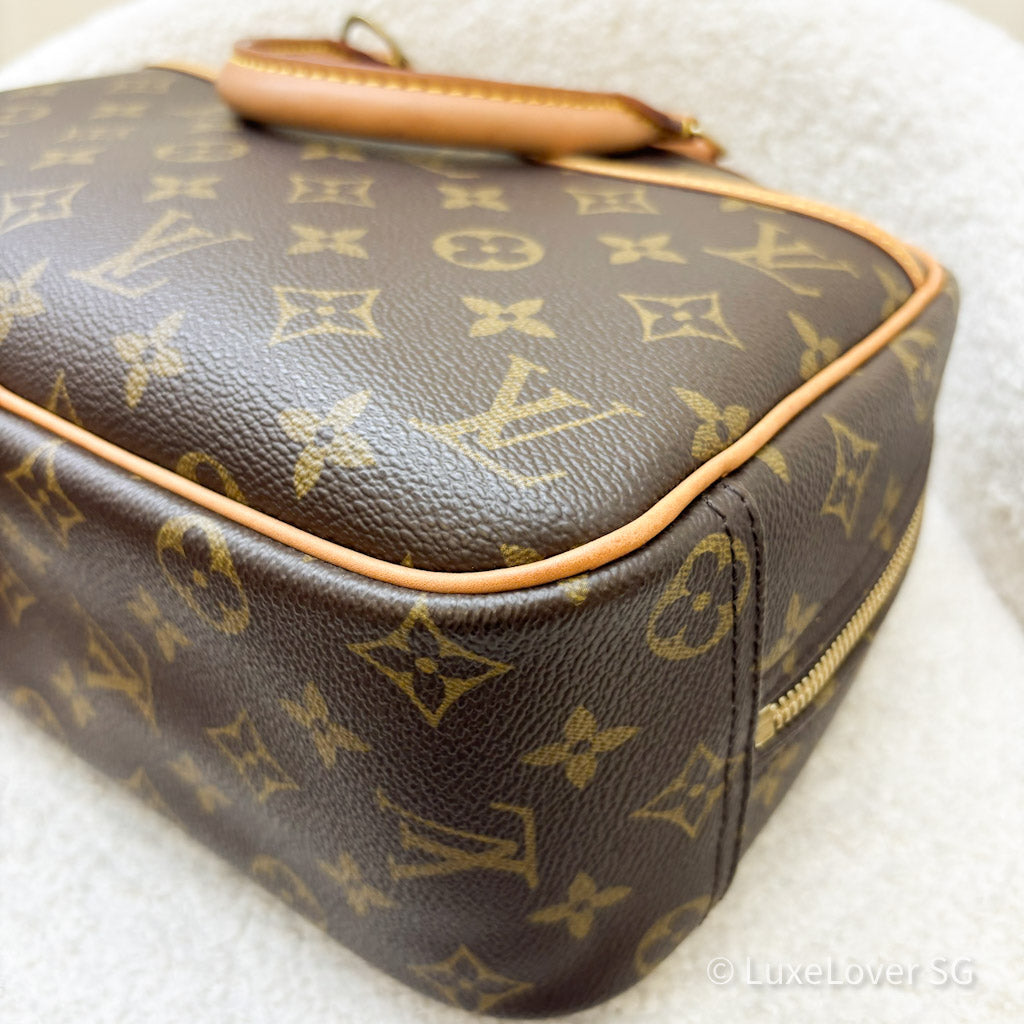 LV Trouville PM in Monogram and GHW