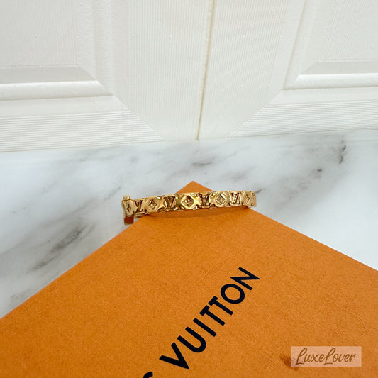 LV Brasserie Rigid Pillow Monogram Gold-tone Bangle Sz S