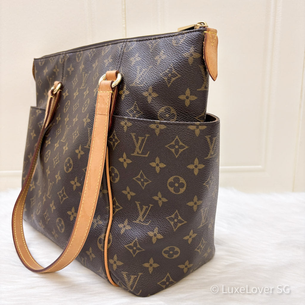 LV Totally MM in Monogram GHW