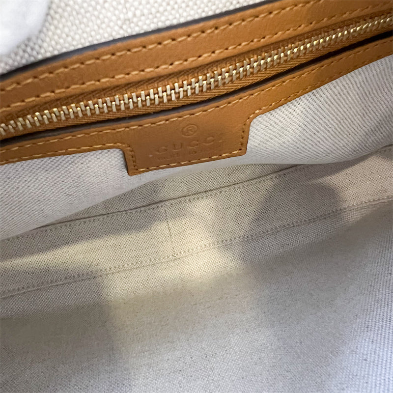 (PayNow$1090) Gucci Hobo Bag in Camel Leather and GHW