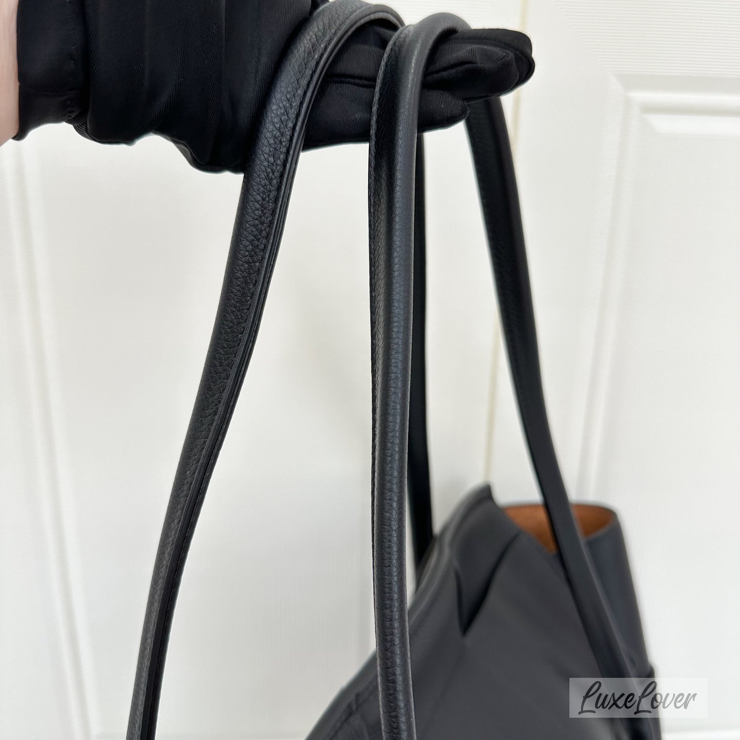 Bottega Veneta Acro Tote Bag in Black Grained Leather and SHW