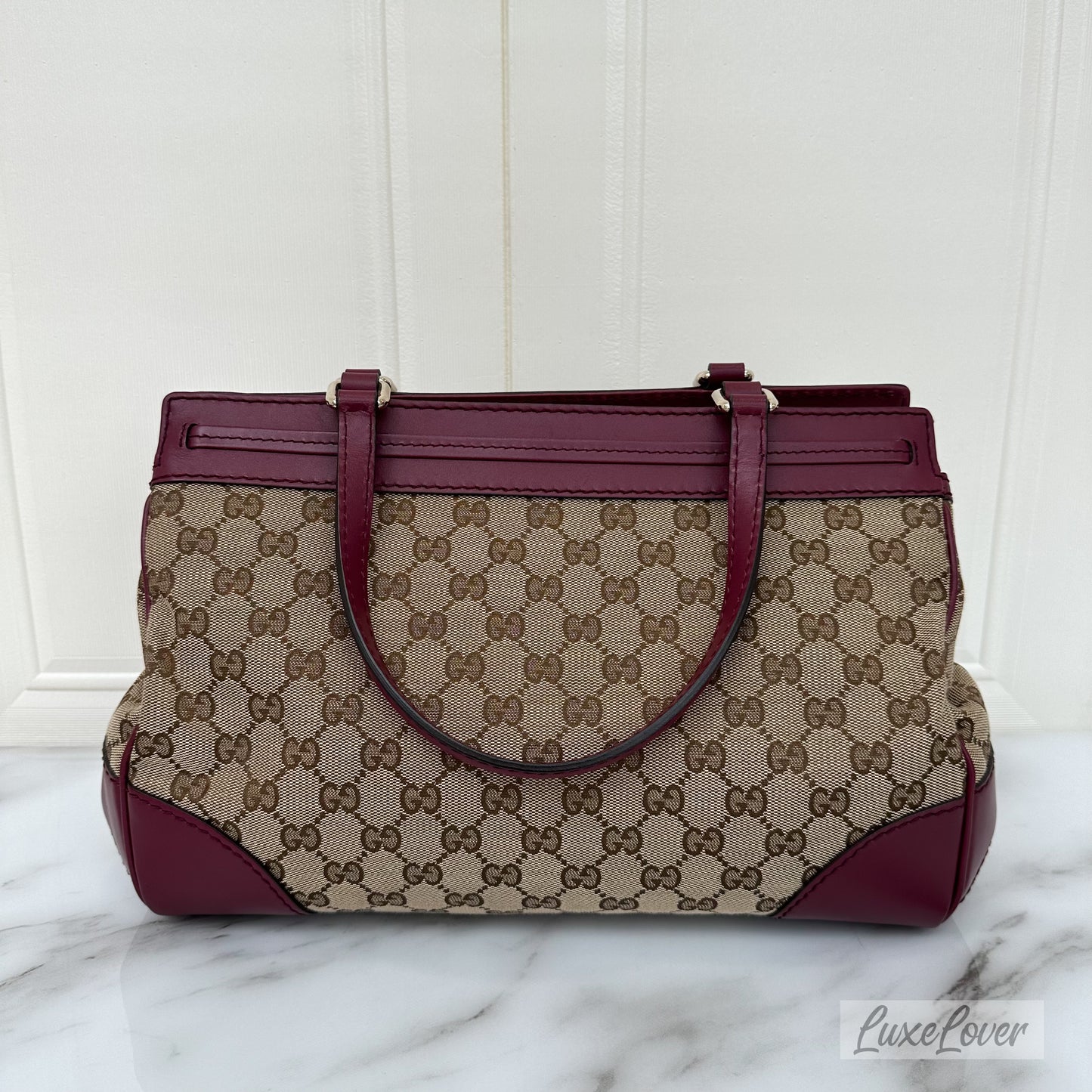 Gucci Tote in GG Supreme Canvas with Burgundy Leather Trim