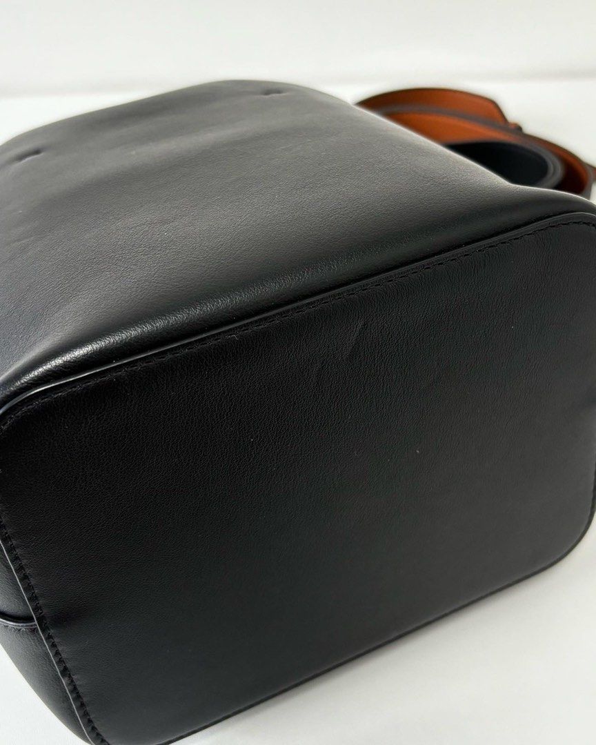 (PayNow$1090) Fendi Mon Tresor Bag